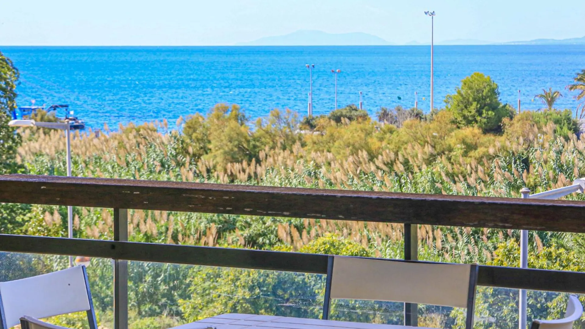 Ciutadella Atico - Only Families Apartment Cambrils 0*,