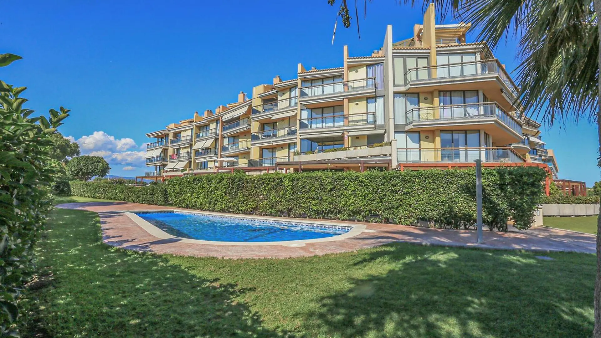 Ciutadella Atico - Only Families Apartment Cambrils Spain