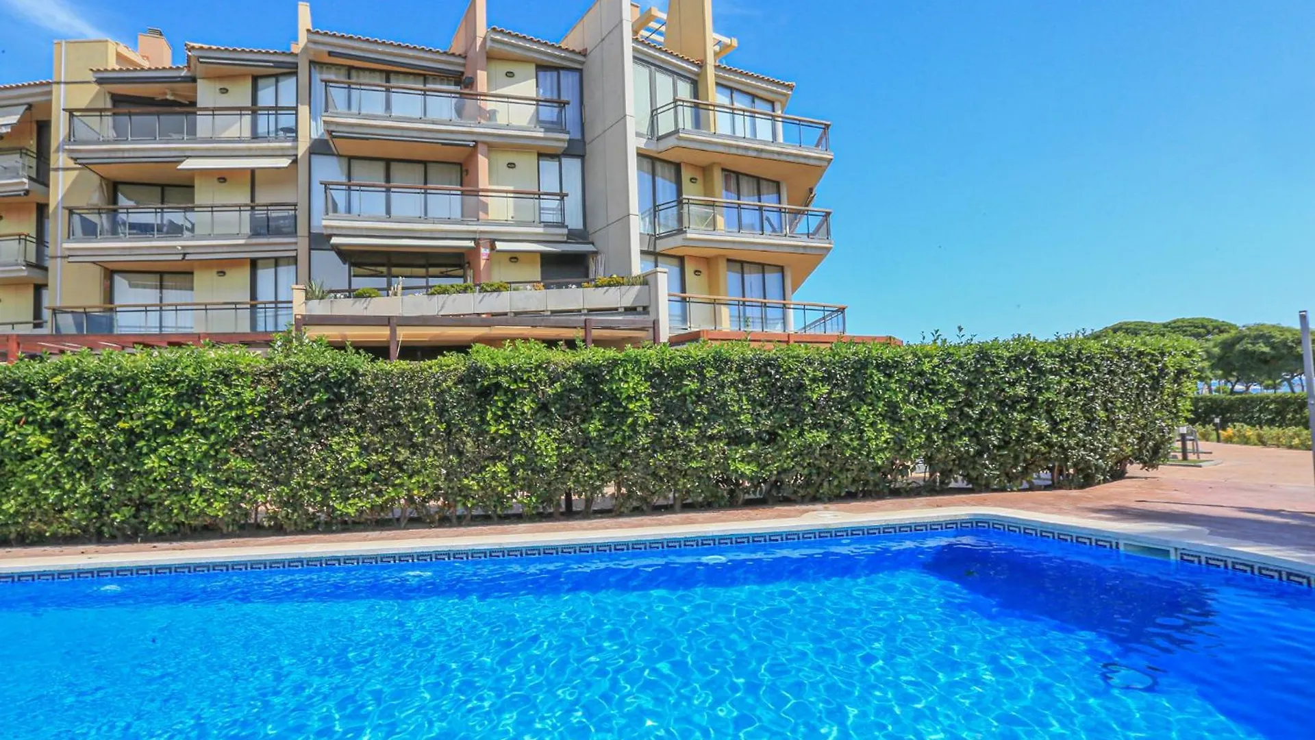 Ciutadella Atico - Only Families Apartment Cambrils