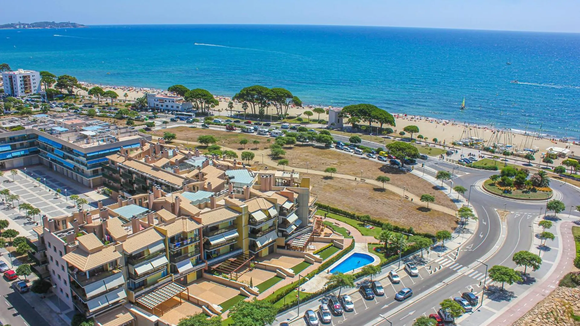 Ciutadella Atico - Only Families Apartment Cambrils