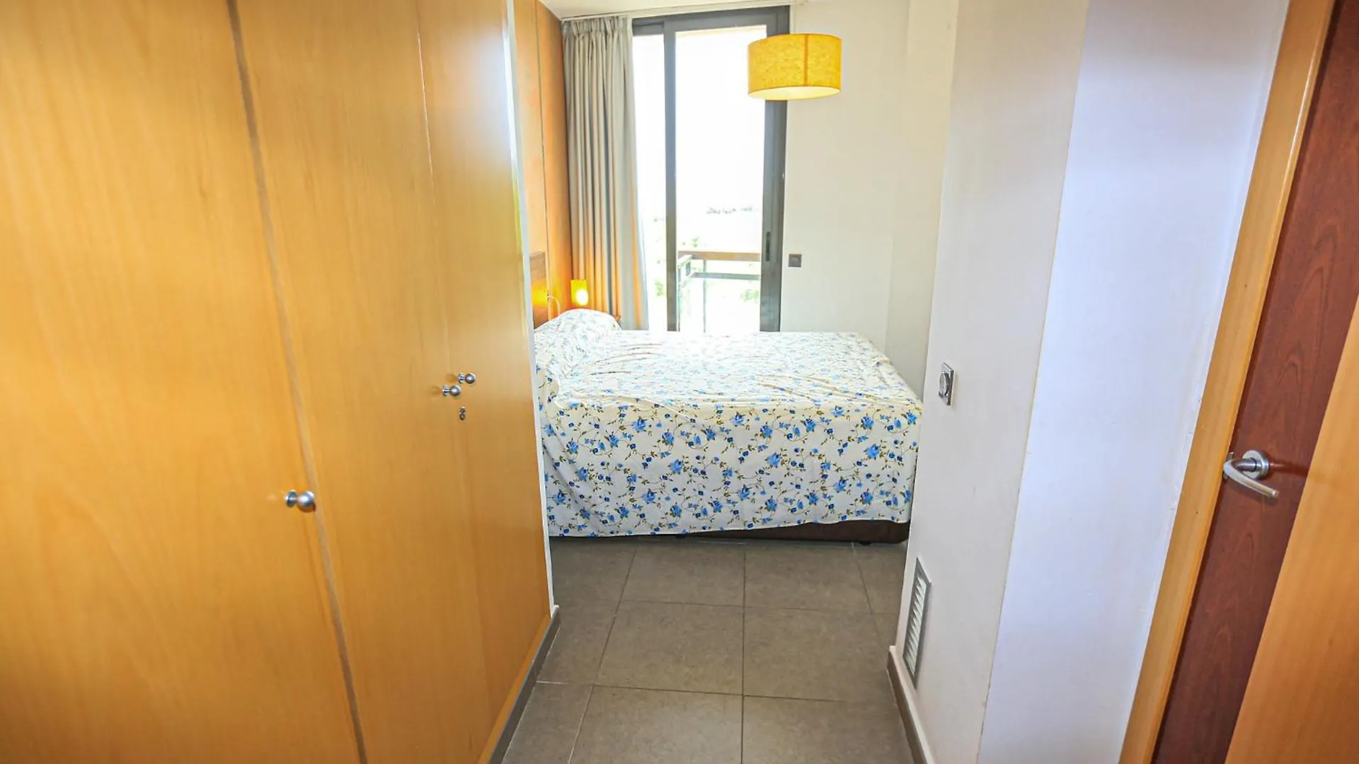 Ciutadella Atico - Only Families Apartment Cambrils 0*,  Spain
