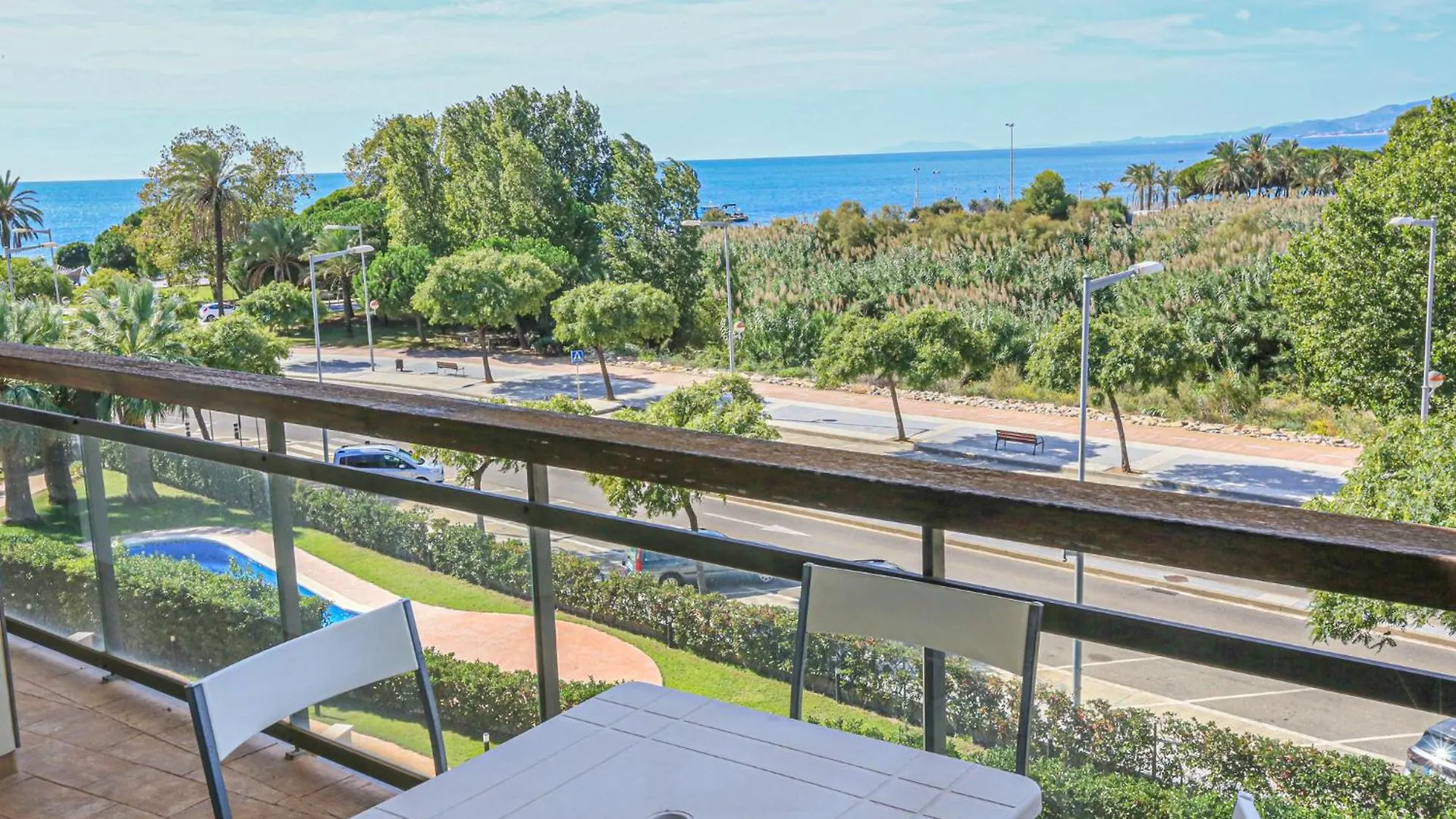 Ciutadella Atico - Only Families Apartment Cambrils