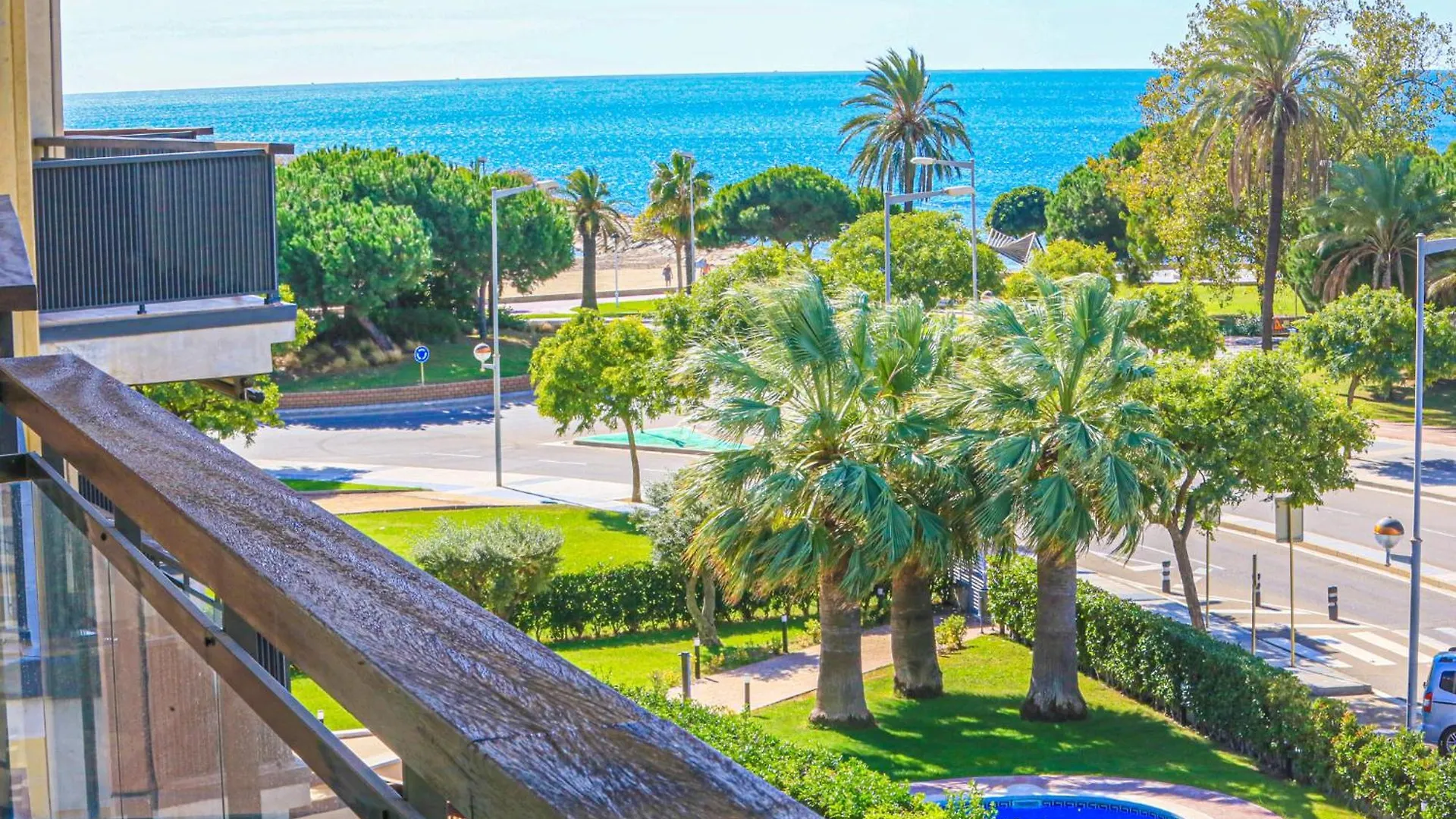 Ciutadella Atico - Only Families Apartment Cambrils
